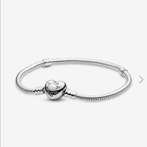 Pandora Moments Heart Clasp Snake Chain Bracelet. Size 6.3 inches. Brand New
